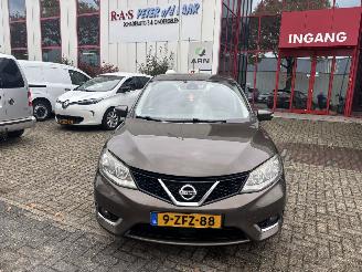 uszkodzony samochody osobowe Nissan Pulsar 1.2 DIG-T BUSINESS 2015/1