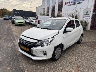 Mitsubishi Space-star 1.2 CONNECT+ picture 2