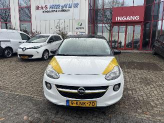 skadebil auto Opel Adam 1.4 JAM 2013/3