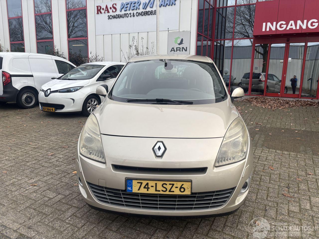 Renault Mégane Scénic 2.0 16V automaat