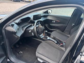 Peugeot 208 1.2 PureTech Active picture 10