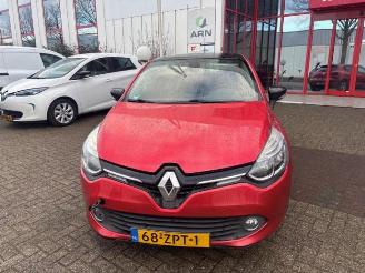 Démontage voiture Renault Clio Clio IV (5R), Hatchback 5-drs, 2012 / 2021 0.9 Energy TCE 90 12V 2012/12