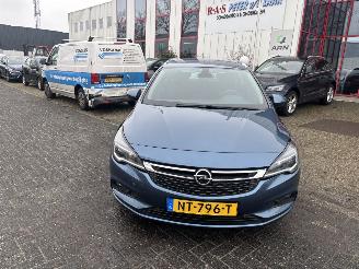 Unfallwagen Opel Astra SPORTS TOURER GEEN SCHADE 2017/4