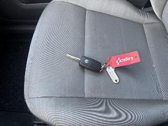 Volkswagen Caddy 1.6 TDI AUTOMAAT picture 11