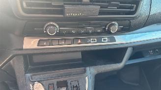 Opel Vivaro 145 S&S L2 AUTOMAAT picture 12