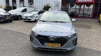 krockskadad bil auto Hyundai Ioniq COMFORT EV 2018/12