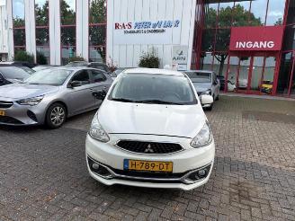 demontáž osobní automobily Mitsubishi Space-star Space Star (A0), Hatchback, 2012 1.0 12V 2020/2