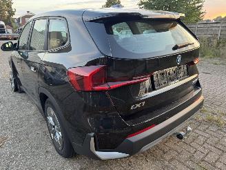 BMW iX1 30 E. 200 kw picture 2