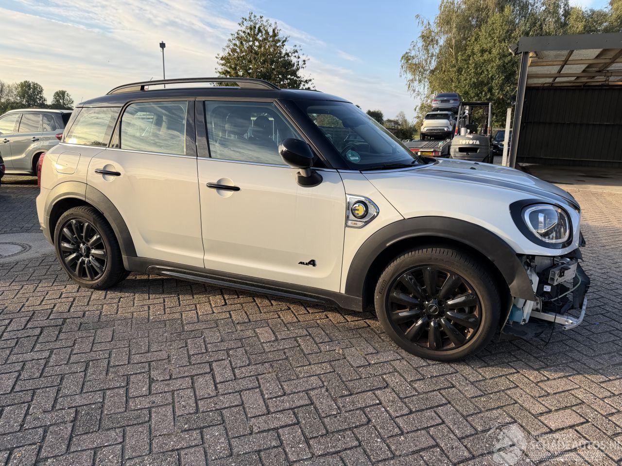 Mini Countryman SE Plug-In Hybride Automaat