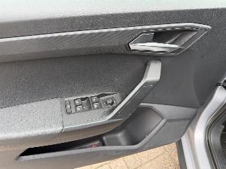Seat Arona 1.0 - 81 Kw Automaat picture 27