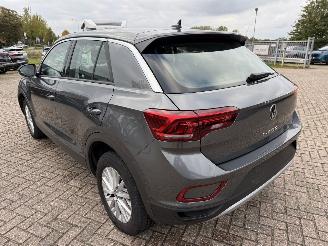 Volkswagen T-Roc 1.0 - 81 Kw picture 14