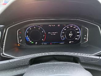 Volkswagen T-Roc R 300 R-Line 4 Motion picture 32