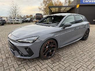 uszkodzony samochody osobowe Cupra Leon VZ 300 Pk Face Lift 2025/8