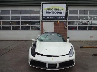 Autoverwertung Ferrari 488 488 GTB, Coupe, 2015 3.9 Turbo V8 32V 2016/6