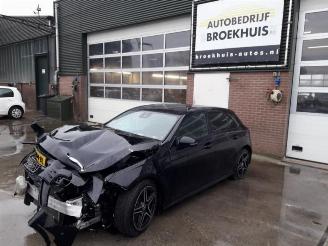 Vrakbiler auto Mercedes A-klasse A (177.0), Hatchback, 2018 / 2026 2.0 A-250 Turbo 16V 2020/3