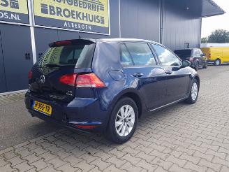 Volkswagen Golf 1.6 TDI Highline DSG picture 8