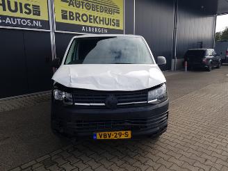 Volkswagen Transporter 2.0 TDI L2H1 Comfortline picture 3