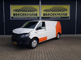  Volkswagen Transporter 2.0 TDI L2H1 Comfortline 2019/9