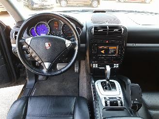 Porsche Cayenne 4.5 S picture 14