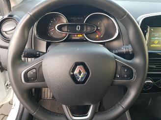 Renault Clio Estate 0.9 TCe Intens picture 16