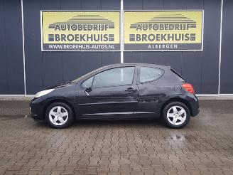 Peugeot 207 1.4 VTi XS Pack picture 2