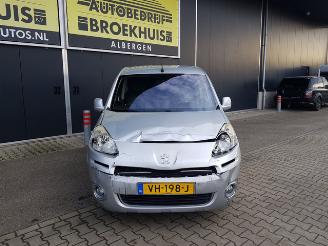 Peugeot Partner 120 1.6 e-HDI L1 Navteq 2Tronic AUTOMATIC picture 3