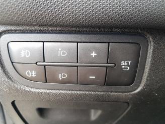 Fiat Punto Evo 0.9 TwinAir Young picture 25