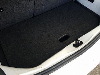 Volkswagen Up! 1.0 BMT move up! picture 19