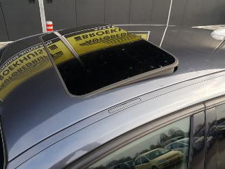 BMW 1-serie 120i Edition M Sport Shadow High Executive picture 23