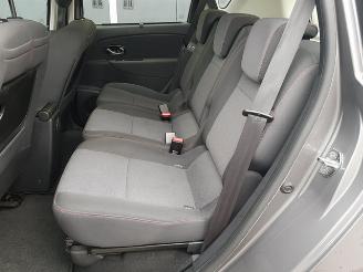 Renault Scenic 1.2 TCe Collection picture 17