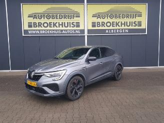 skadebil auto Renault Arkana 1.6 E-Tech Hybrid 145 R.S. Line 2022/4