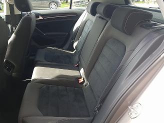 Volkswagen Golf 1.6 TDI Highline picture 15