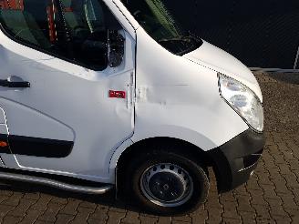Renault Master T35 2.3 dCi L3H3 picture 12