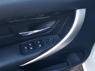 BMW 3-serie 320i High Executive Sport picture 27