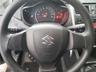 Suzuki Celerio 1.0 Comfort picture 17