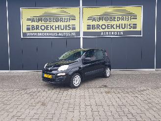 skadebil auto Fiat Panda 0.9 TwinAir Easy 2013/3