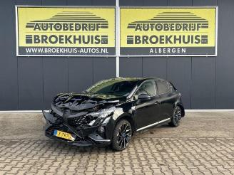 krockskadad bil vrachtwagen Renault Clio Clio V (RJAB), Hatchback 5-drs, 2019 1.6 E-Tech 145 16V 2023/12