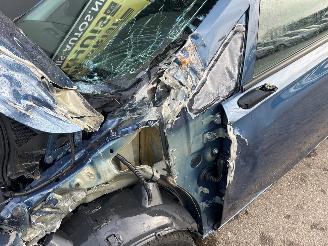 Opel Corsa 1.4-16V Cosmo picture 11