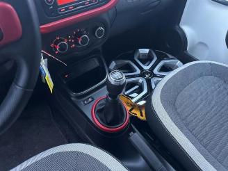 Renault Twingo Twingo III (AH), Hatchback 5-drs, 2014 1.0 SCe 75 12V picture 20