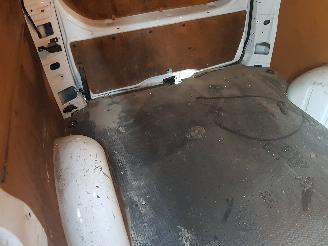 Mercedes Vito 114 CDI Lang picture 10
