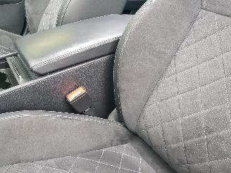 Skoda Superb Combi 1.4 TSI iV Business Edition Plus picture 32