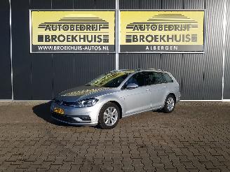 krockskadad bil auto Volkswagen Golf Variant 1.5 TSI Comfortline 2019/10