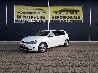  Volkswagen e-Golf e-Golf 2017/12