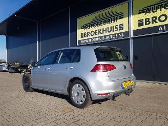 Volkswagen Golf 1.6 TDI Comfortline BlueMotion picture 8