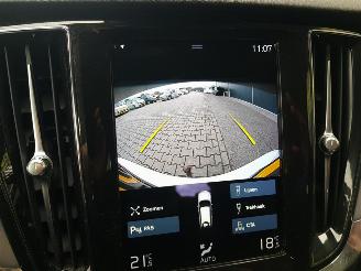 Volvo V-60 2.0 B3 Momentum Advantage picture 14