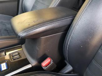 Mitsubishi Outlander 2.4 PHEV Intense picture 32