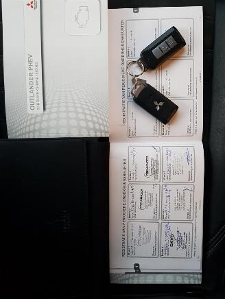 Mitsubishi Outlander 2.4 PHEV Intense picture 29