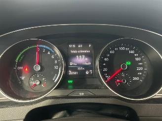 Volkswagen Passat Variant 1.4 TSI GTE Connected Series picture 15