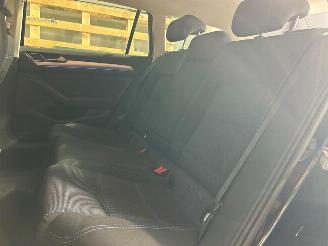 Volkswagen Passat Variant 1.4 TSI GTE Connected Series picture 13