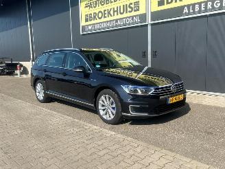 Volkswagen Passat Variant 1.4 TSI GTE Connected Series picture 6